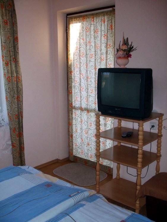 Lugas Szallas Jászberény Kamer foto